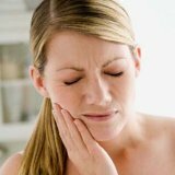 Причины зубной боли у человека